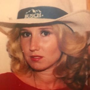 Meet your Posher, Vicki